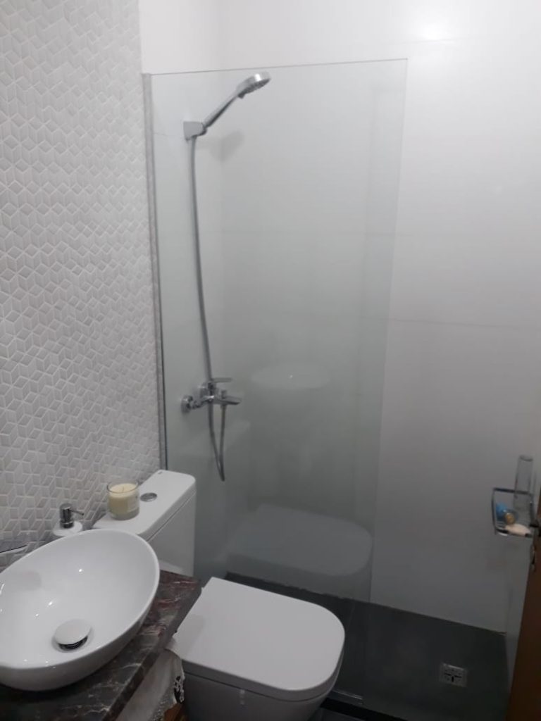 DUCHA-2